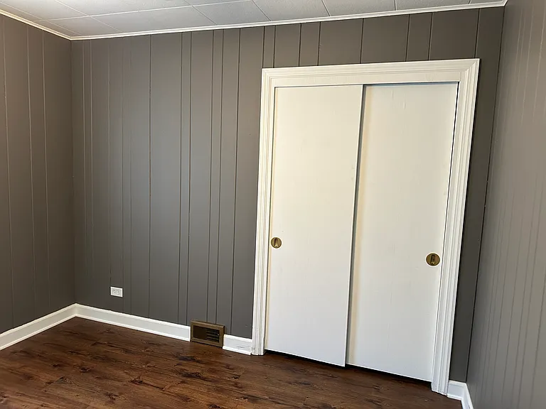 1143 W Harrison St — Photo 12