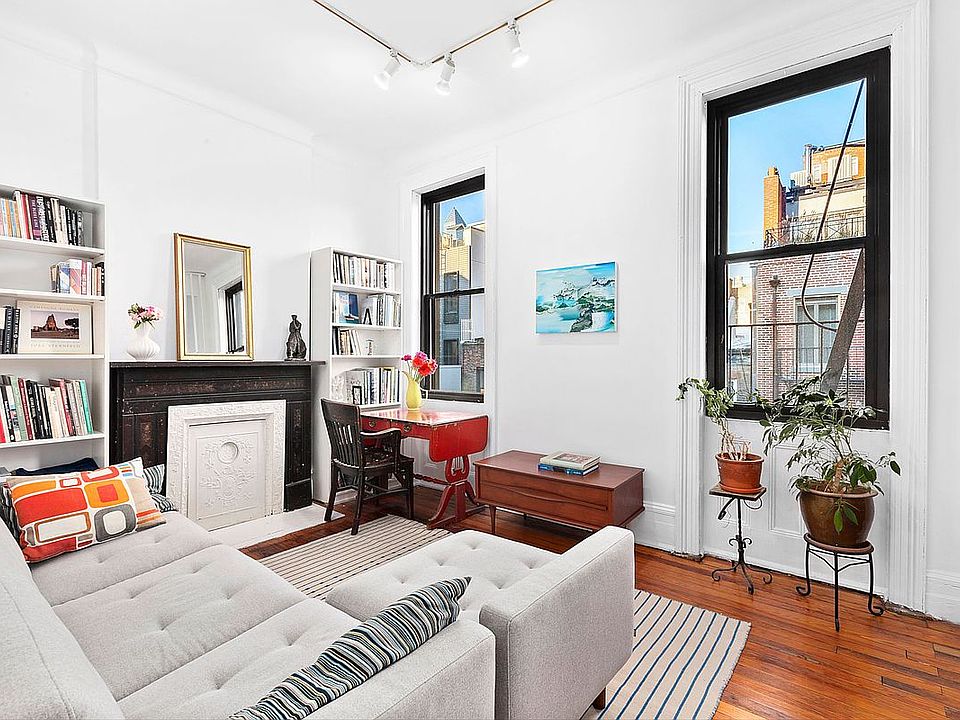 1st image of 223 W 21st St APT 4K