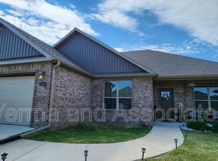 1001 W Ashmore Landing Loop, Centerton, AR 72719
