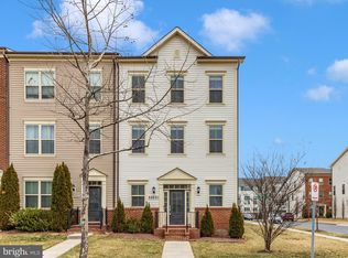 22601 Broadway Ave, Clarksburg, MD 20871