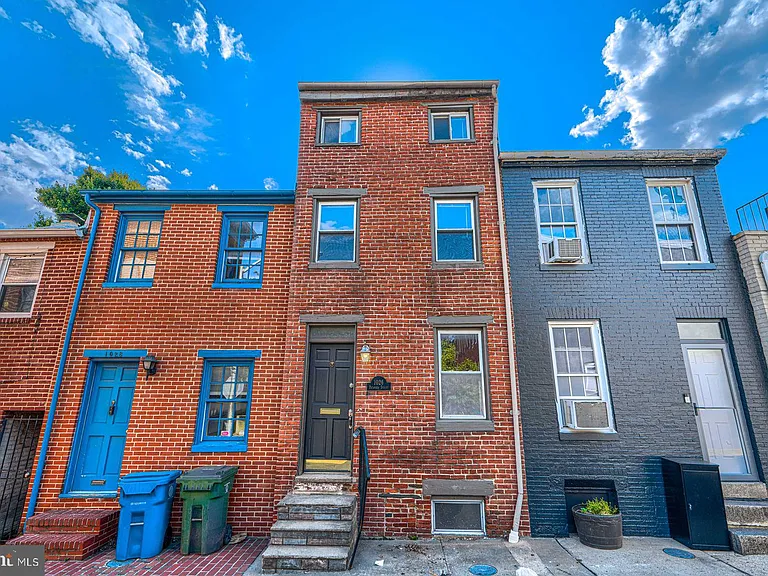1026 Patapsco St — Photo 1