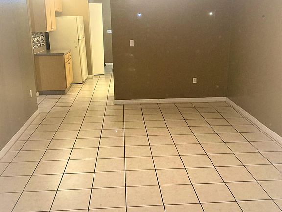 5th image of 773 Platypus Ct #773