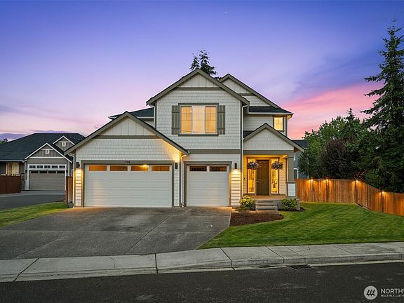 3rd image of 704 26th Avenue Ct