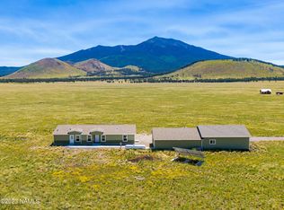 24504 Condor Rd, Flagstaff, AZ 86001