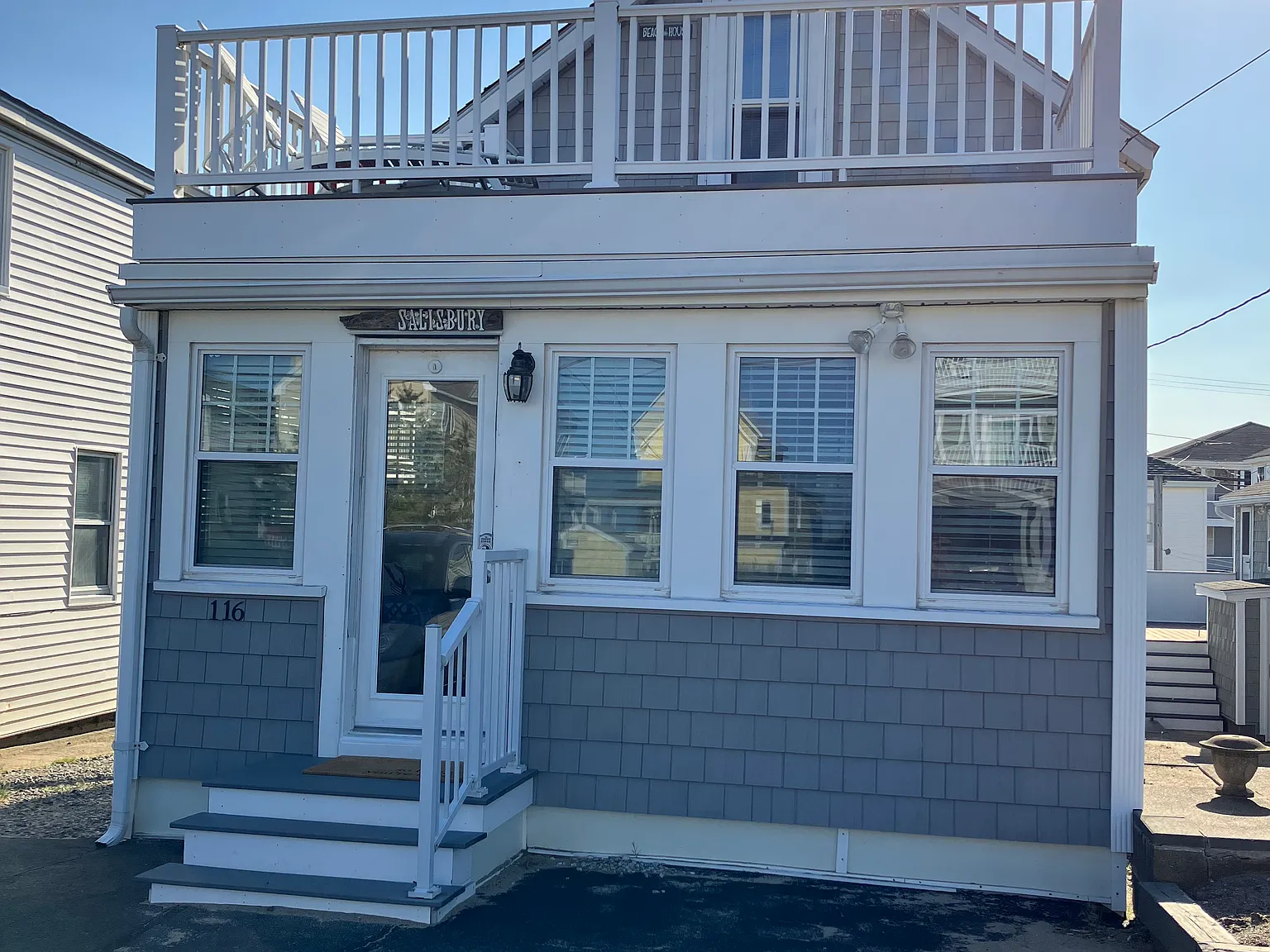 2 bed, 1.5 bath, 1450 sqft, $2,300 — Photo 1