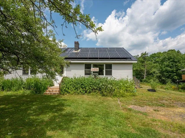 689 West Street, Rockport, ME 04856