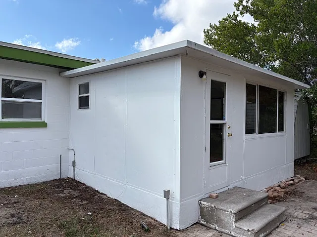 6441 Holiday Drive, Spring Hill, FL 34606 Cute and Cozy 2 bedroom 1 ba — Photo 4