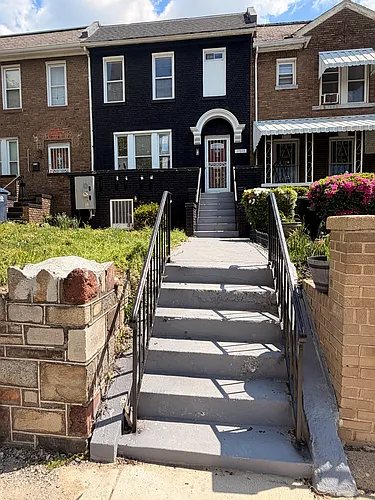 1711 2nd St NE Photo 1
