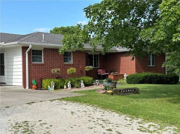 603 W State Route P, Clarksdale, MO 64430