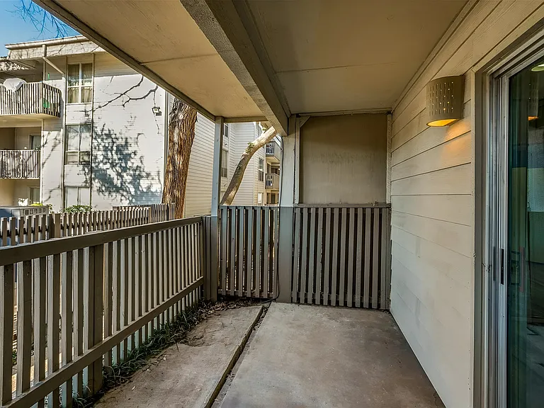 4850 Cedar Springs Rd #359 — Photo 7
