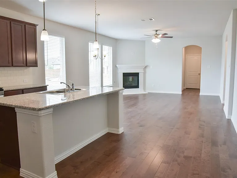 2068 Barx Dr — Photo 8