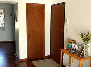 1113 Flammang Dr APT 2, Waterloo, IA 50702