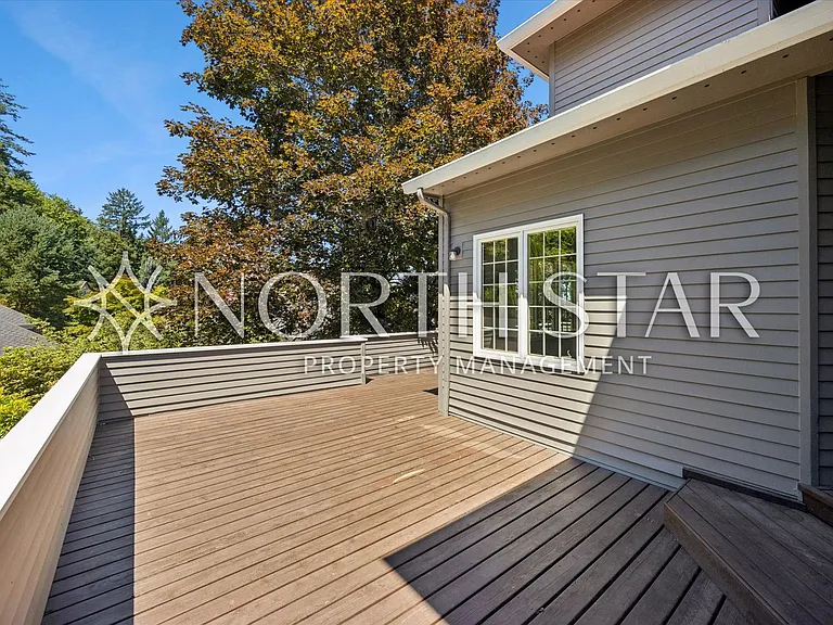 2055 Ridge Pointe Dr — Photo 38