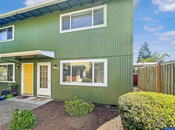 1903 W 17th Ave, Eugene, OR 97402