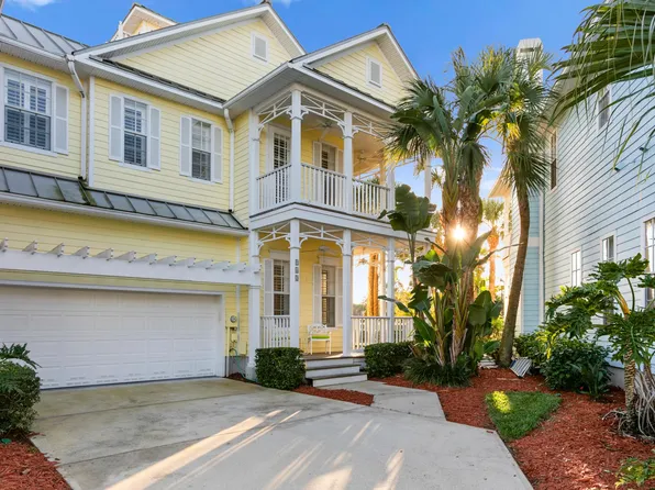 942 Hemingway Cir, Tampa, FL 33602