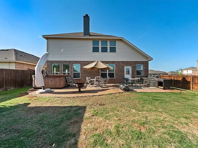 1701 Twin Hills Way — Photo 26