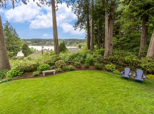 4065 Bluff St NE, Bainbridge Island, WA 98110