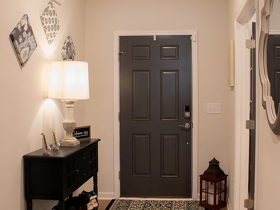 5th image of 2930 Campanella Dr