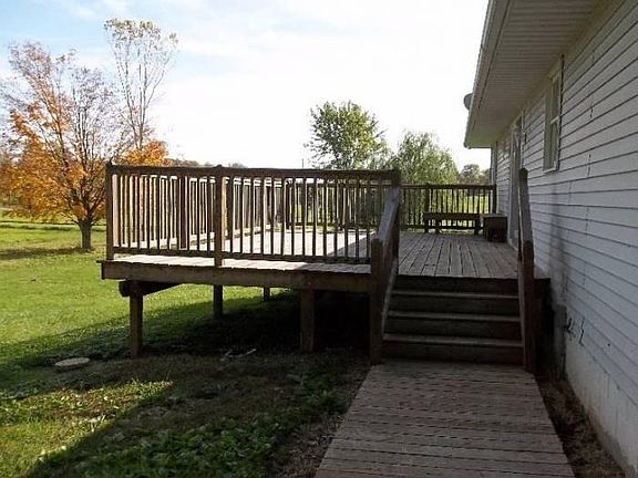 Large deck for relaxing!