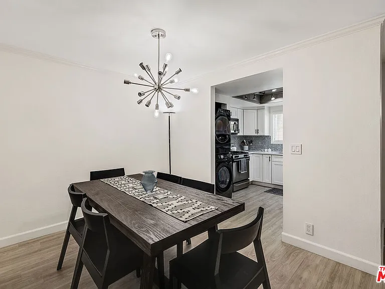 24510 Park St — Photo 3