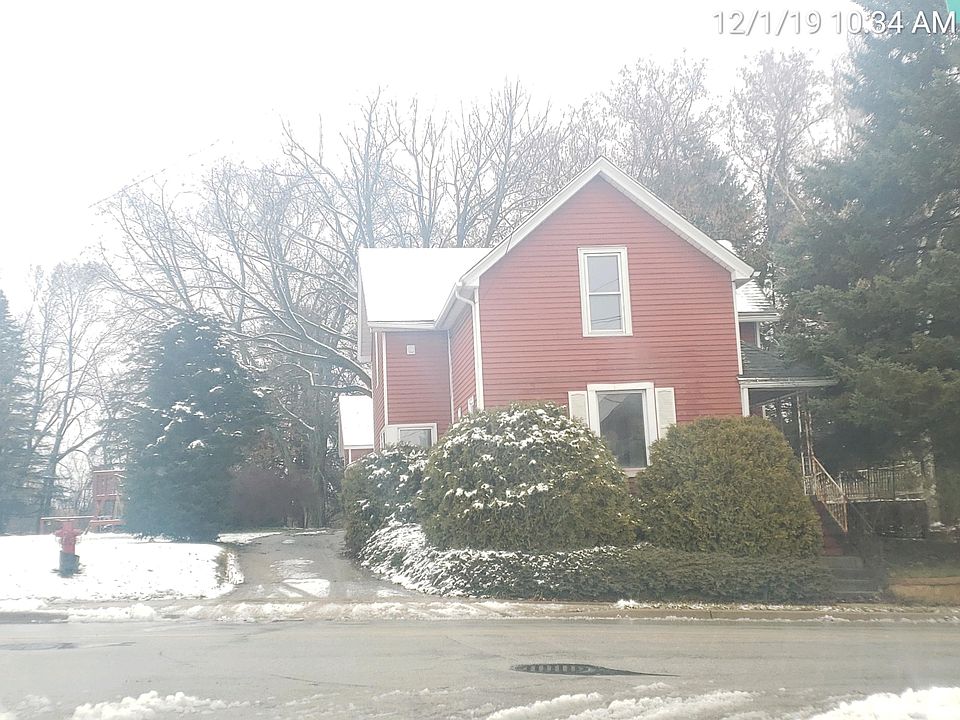 1st image of 720 Fredonia Ave