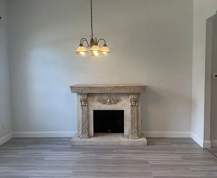 218 N Hampton Dr — Photo 10