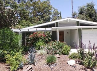 22267 Flanco Rd, Woodland Hills, CA 91364