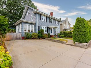 9 Paris St, Pawtucket, RI 02860