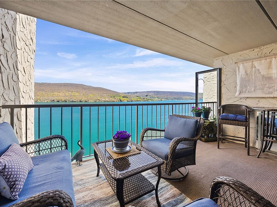 1st image of 164 Cliffside Dr
