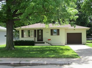 1123 N Sherman Ave, Grand Island, NE 68803