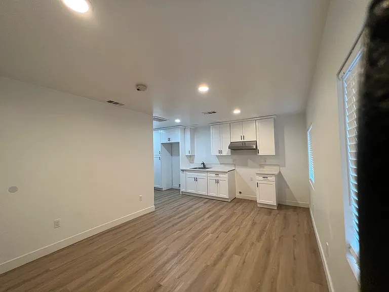 11820 Rio Hondo Pkwy — Photo 9