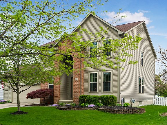 3rd image of 5925 Clipper Landing Dr