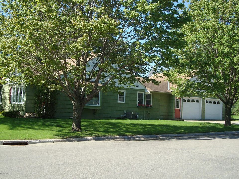1st image of 1402 Douglas St