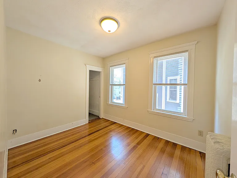 79 Conwell Ave — Photo 11