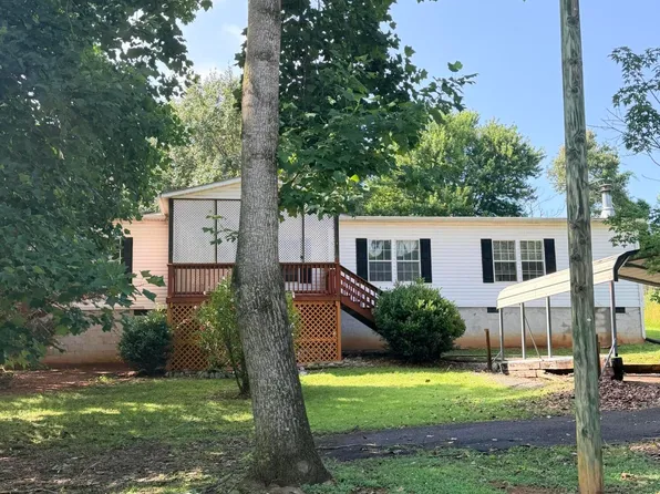 241 Mountain Meadows Dr, New Market, TN 37820