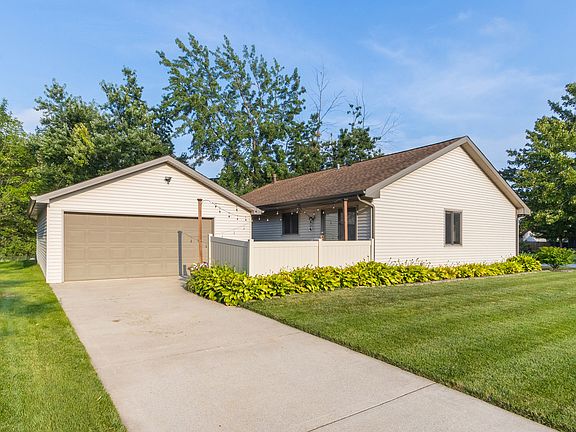 4th image of 13754 W Birchwood Dr