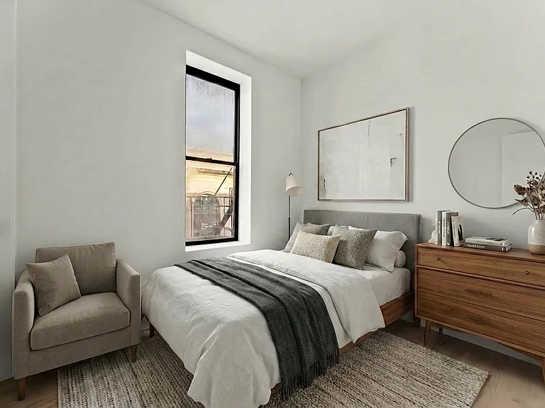 557 5th Ave #2 — Photo 5
