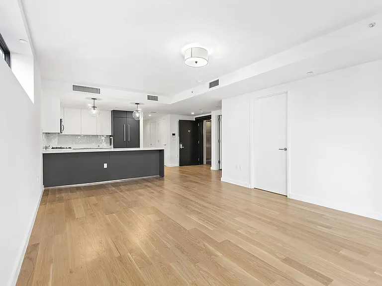 873 Pacific St #2B — Photo 4
