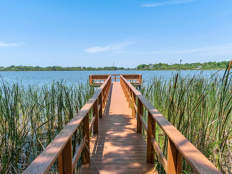 512 Spring Lake Cir — Photo 40