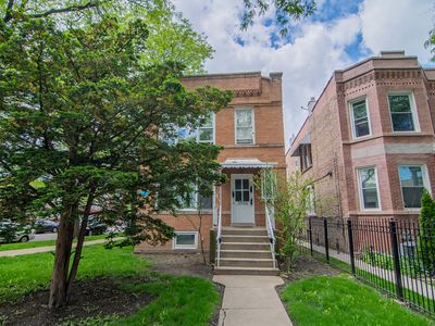 3900 N Sawyer Ave, Chicago, IL, 60618