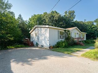 24 Bennett Way, Newmarket, NH 03857