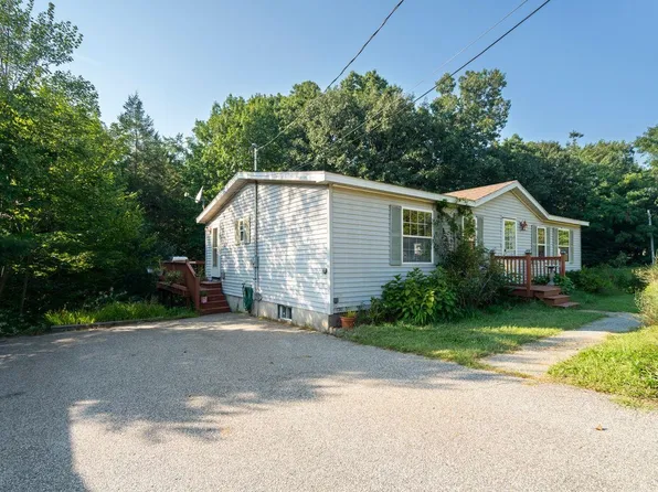 24 Bennett Way, Newmarket, NH 03857