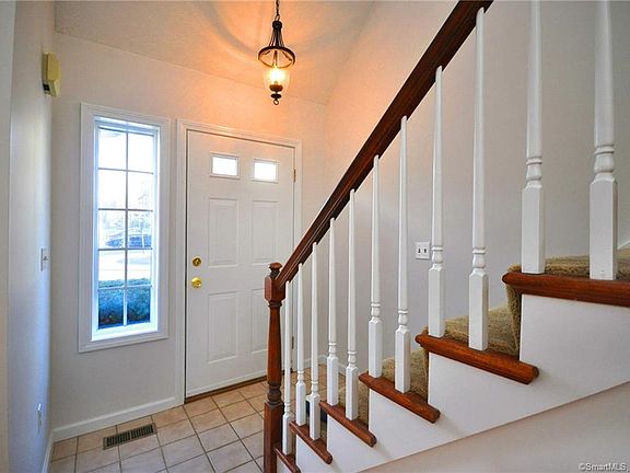 3rd image of 83 Fox Hollow Dr Unit 83