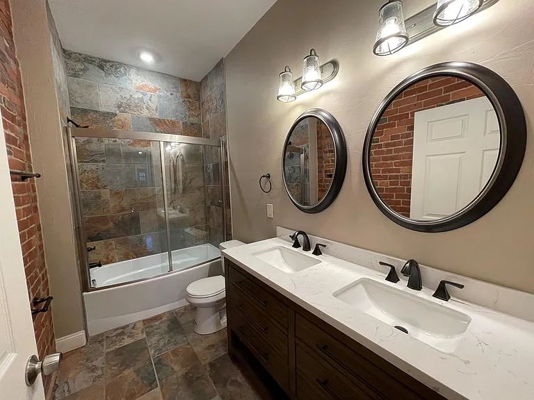 4028 Liberty Ave #2 — Photo 22