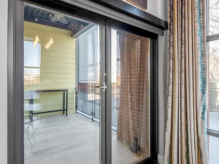 350 E Short St #209 — Photo 2