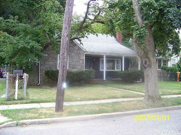 2nd image of 188 Forest Ave