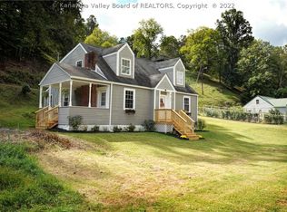 205 Kanawha Ave E, Clendenin, WV 25045