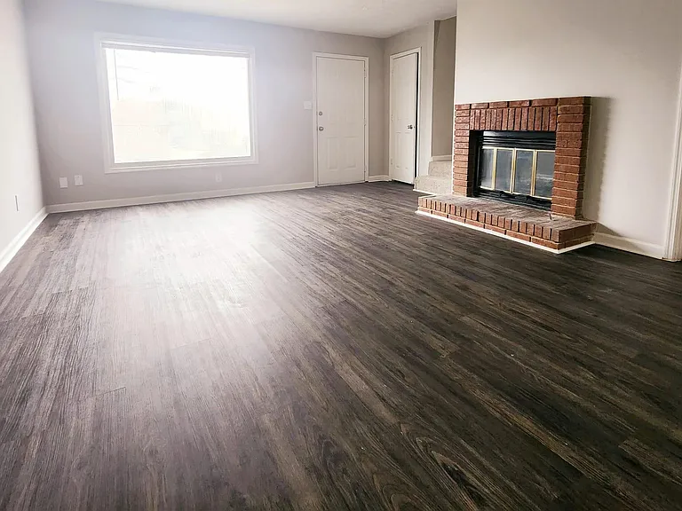 129 Old Ferry Way — Photo 4