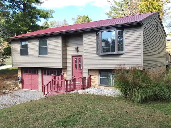 46871 E Almar Ln, Saint Clairsville, OH 43950