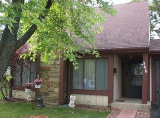 306 Elmwood Rd, Romeoville, IL 60446